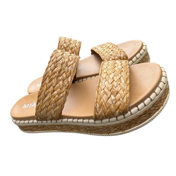 MIA Tan Woven Platform Sandals - Picture 7 of 9